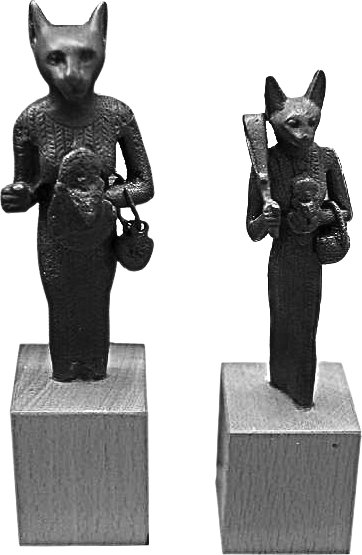 Statuette der Bastet in Frauenfigur